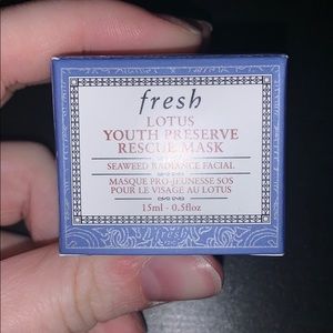 Youth preserve rescue mask NWT